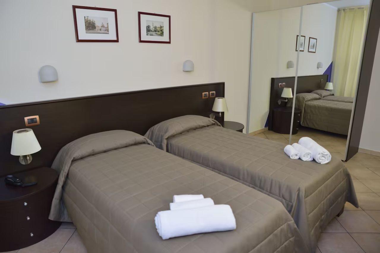 Hotel Miramonti Torino Esterno foto