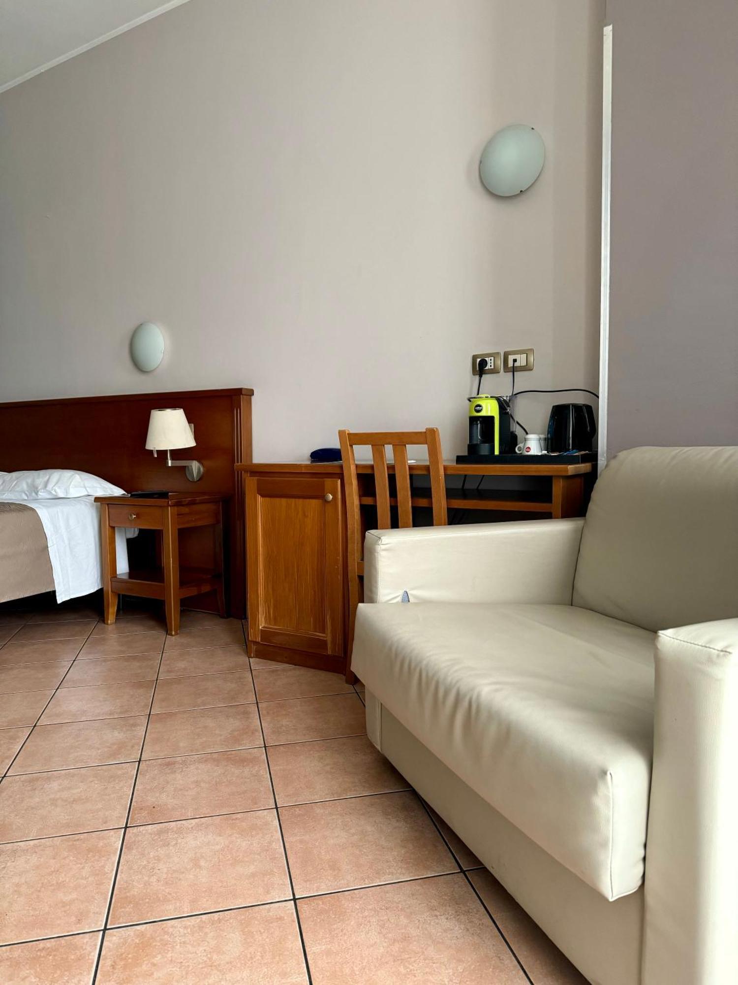 Hotel Miramonti Torino Esterno foto