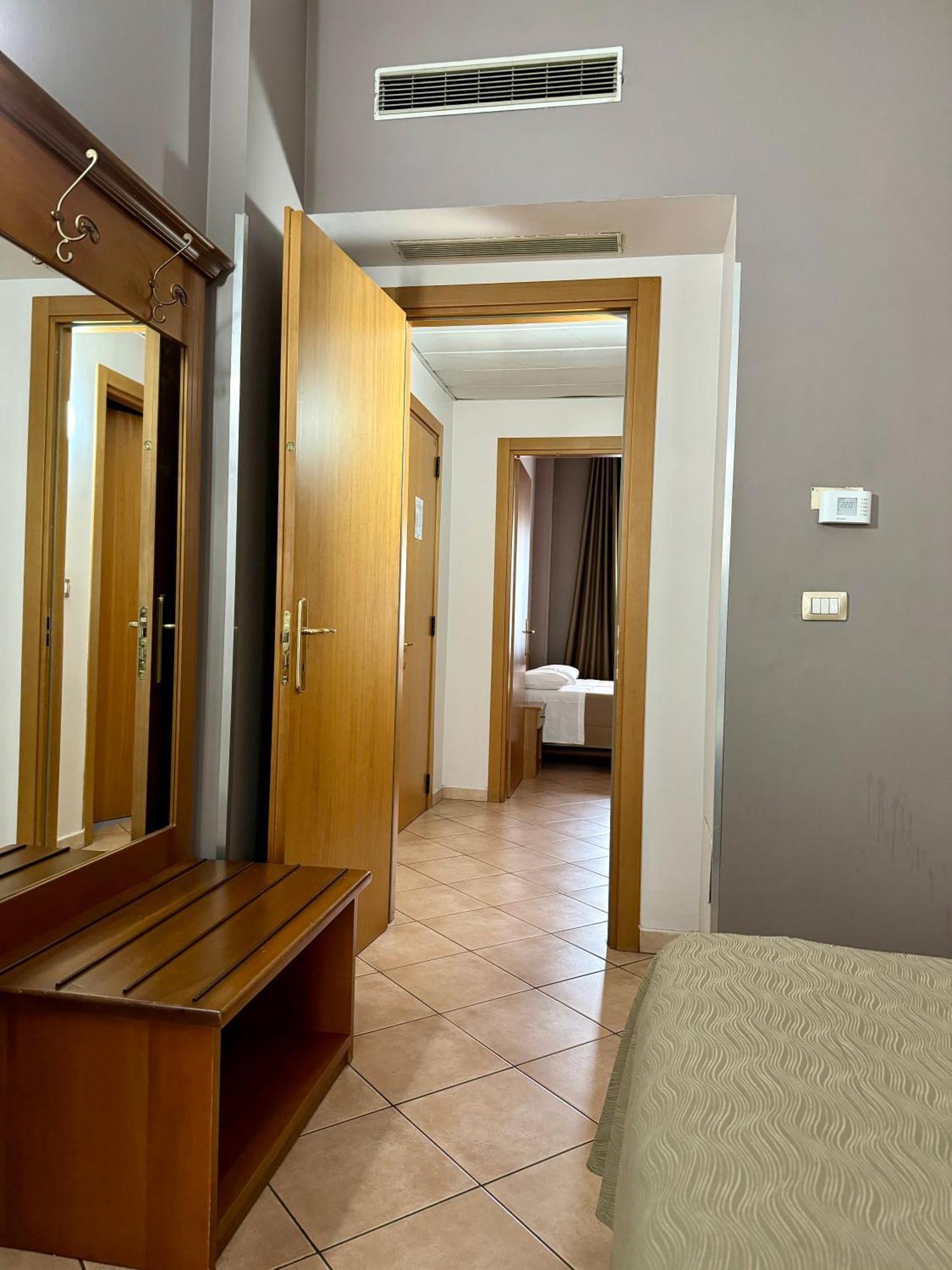 Hotel Miramonti Torino Esterno foto