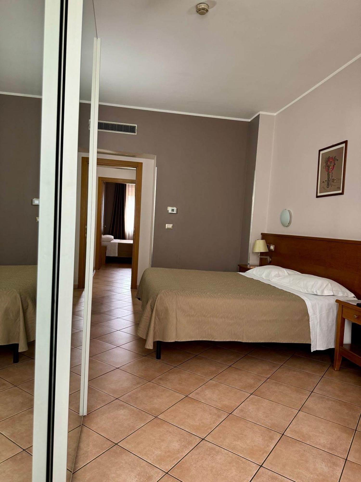 Hotel Miramonti Torino Esterno foto