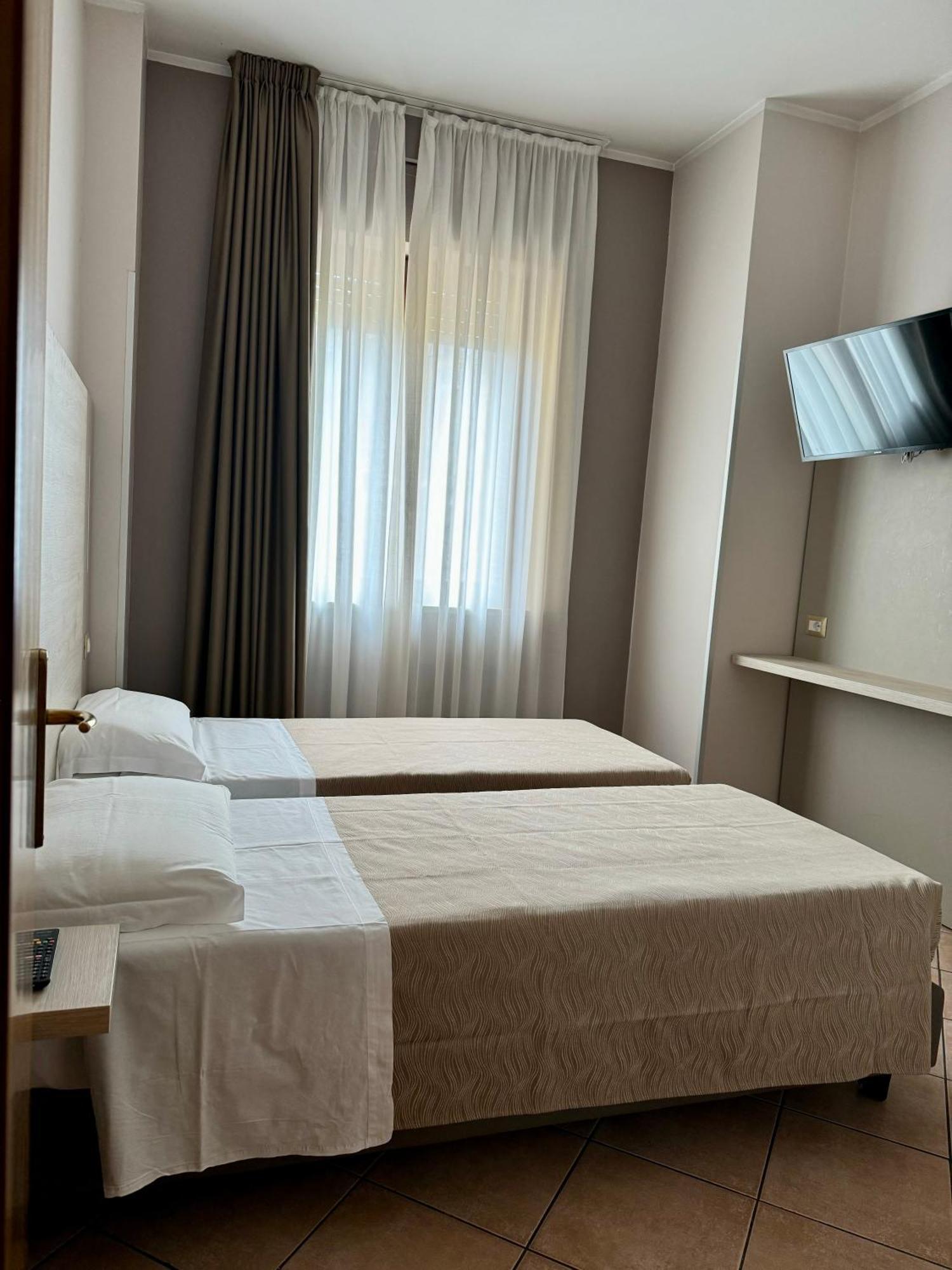 Hotel Miramonti Torino Esterno foto