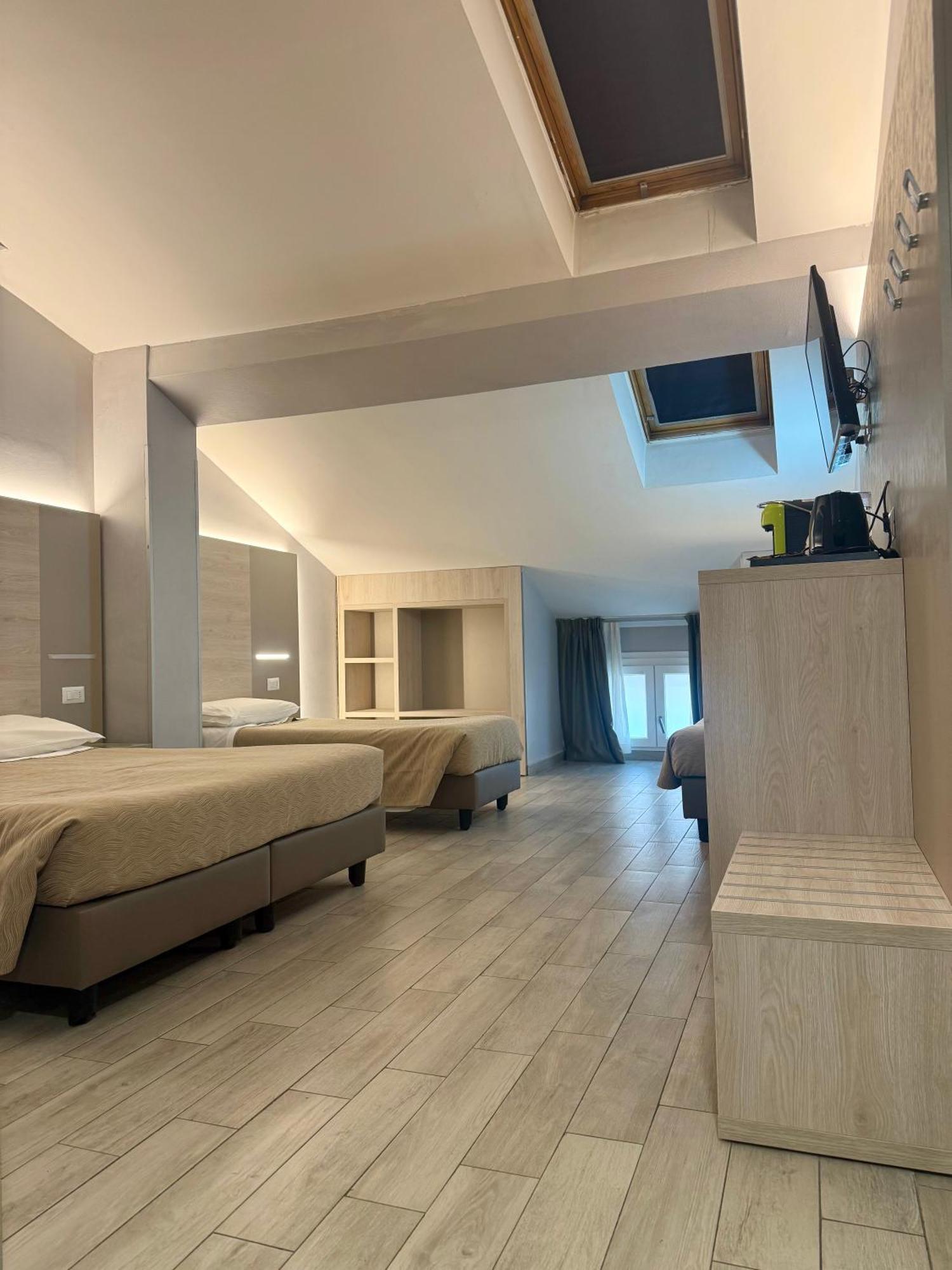 Hotel Miramonti Torino Esterno foto