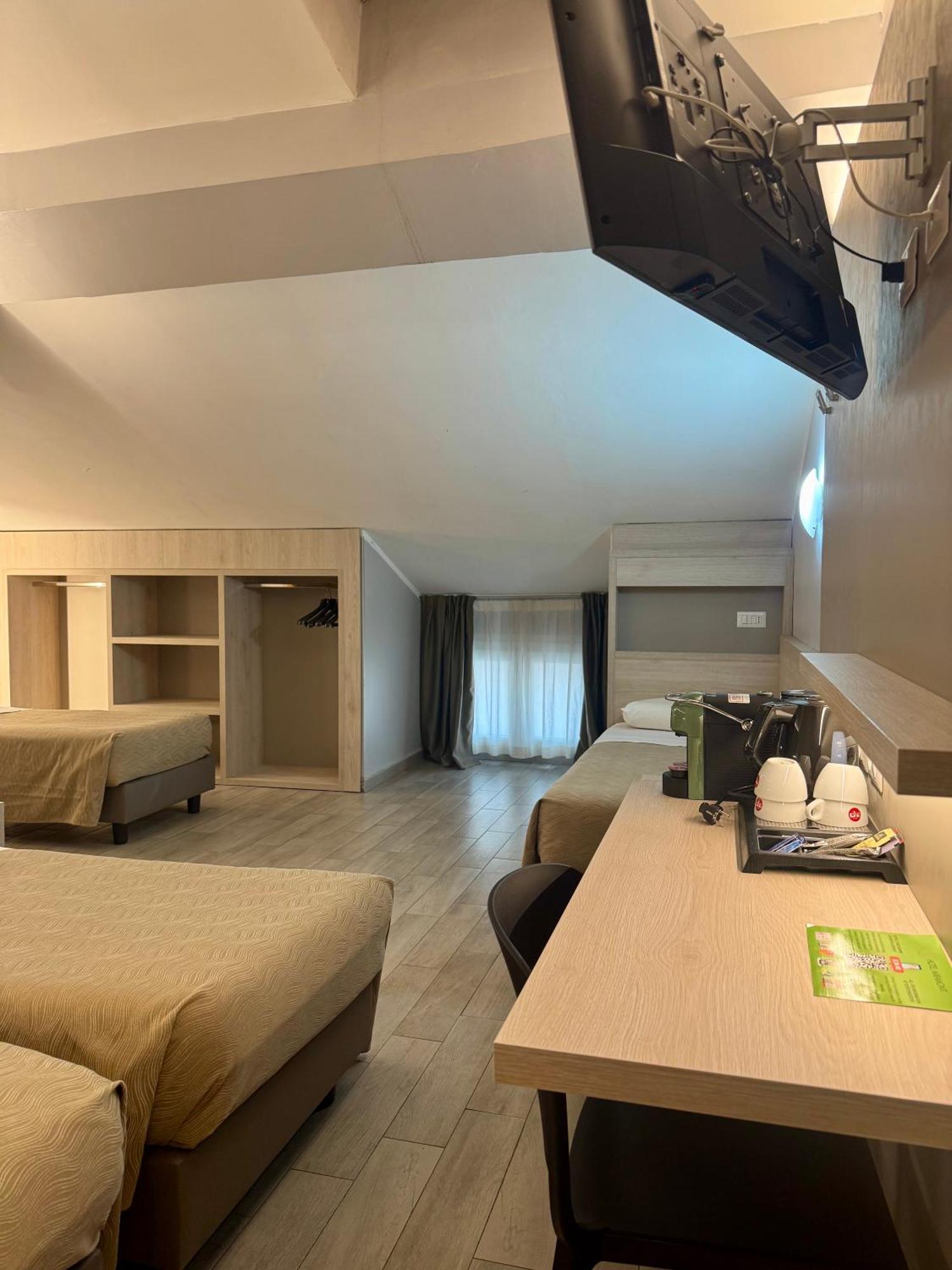 Hotel Miramonti Torino Esterno foto