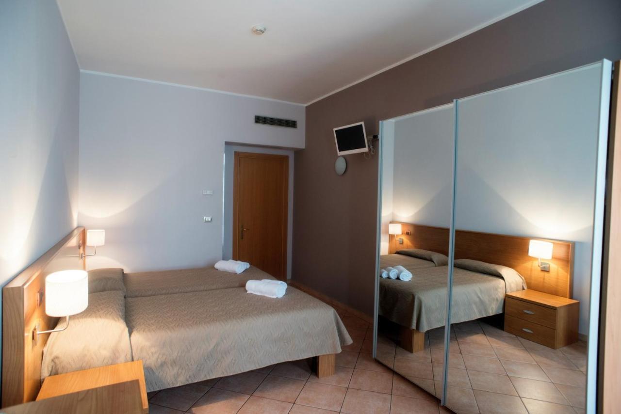 Hotel Miramonti Torino Esterno foto